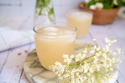 Fläderblomslemonad